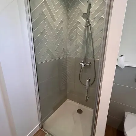 Petite Maison Proche - 20 Min En Voiture Apartment *
